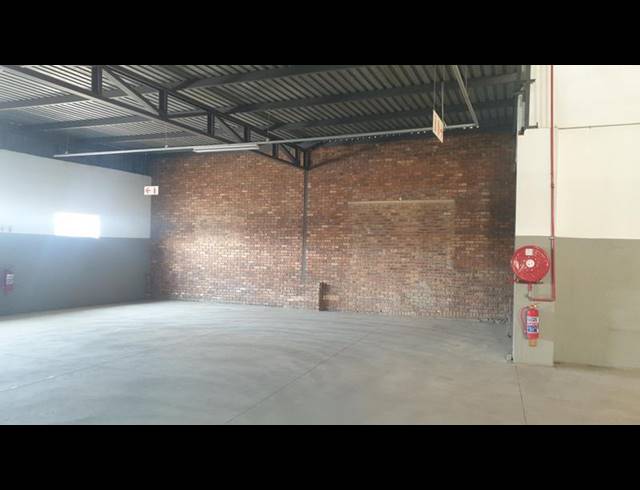 INDUSTRIAL PROPERTY TO RENT IN SILVERTON